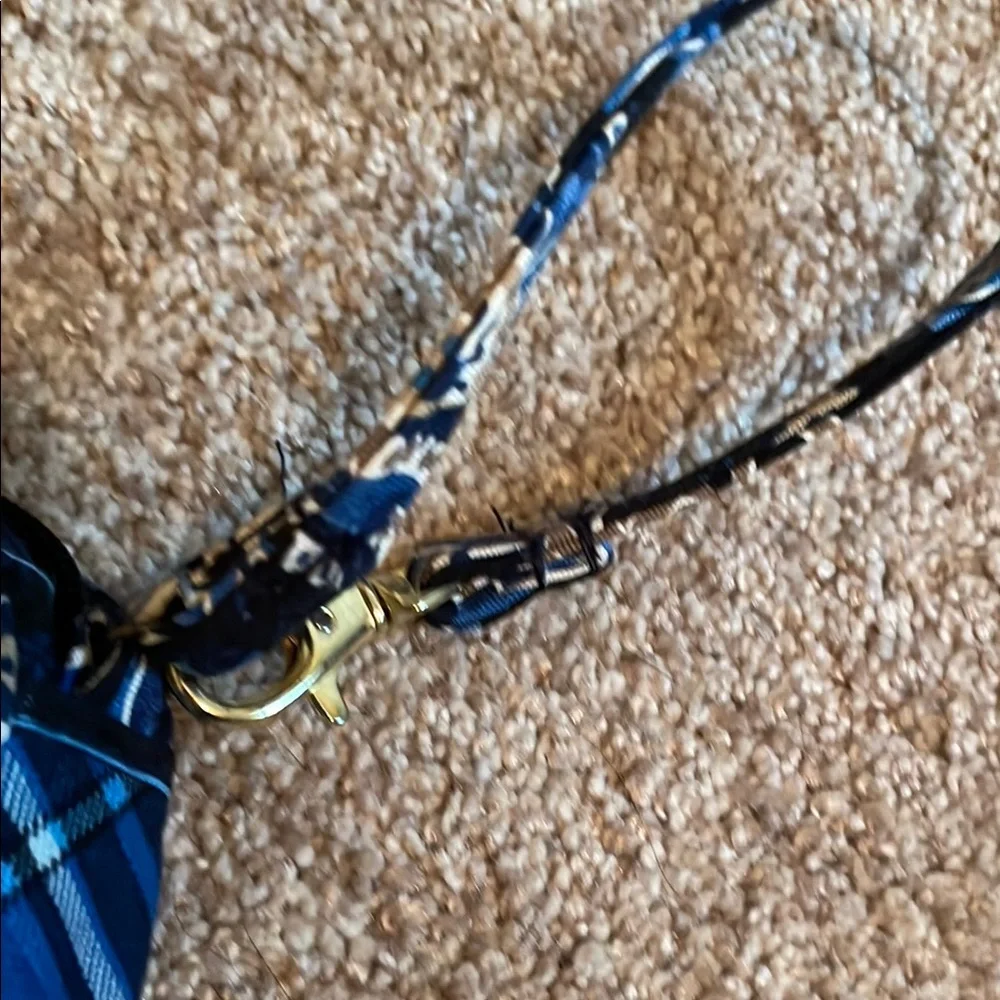 Vera Bradley Windsor Blue and Black Paisley Clutch with Wrist Strap - Picture 2 of 7